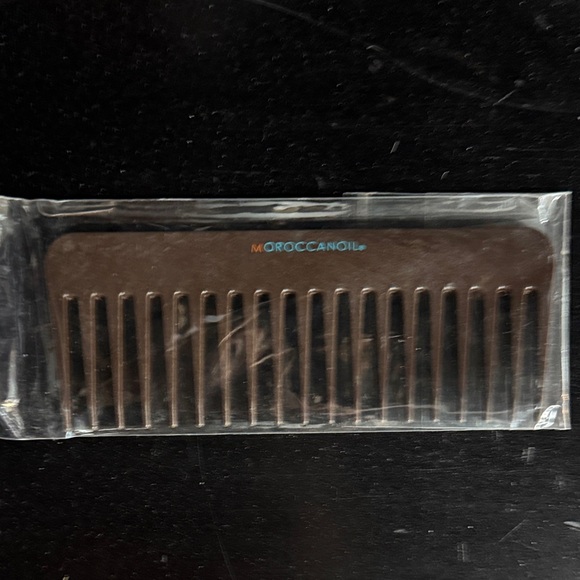 Moroccanoil Brown Detangling Comb - Picture 1 of 1
